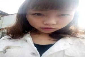 在灵蛇岛是谁下毒
